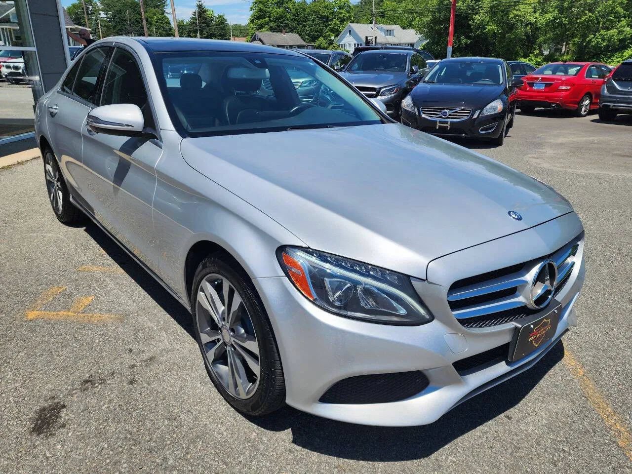 Used 2016 Mercedes-Benz C 300 4MATIC Sedan image 3