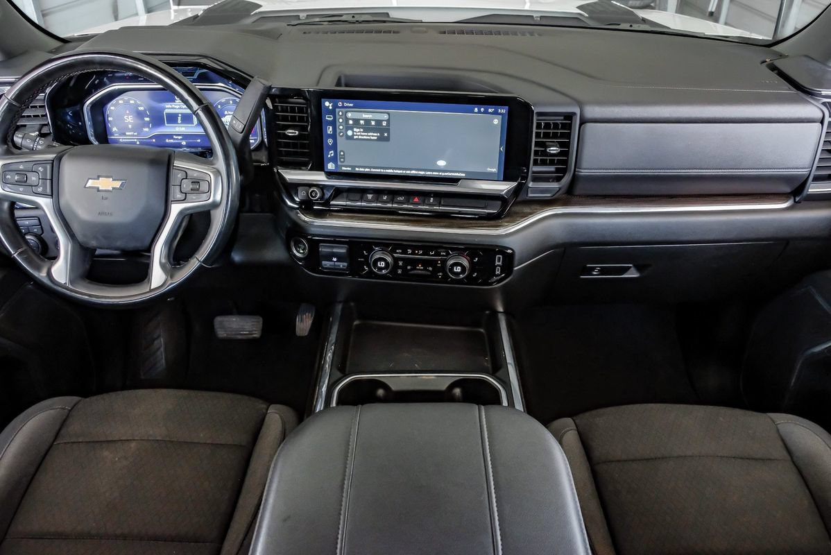 Used 2024 Chevrolet Silverado 3500 LT w/ Convenience Package AWD/4WD image 13
