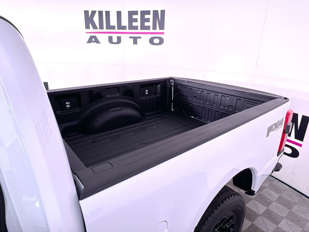 New 2026 Ford F250 XLT w/ XLT Premium Package image 23