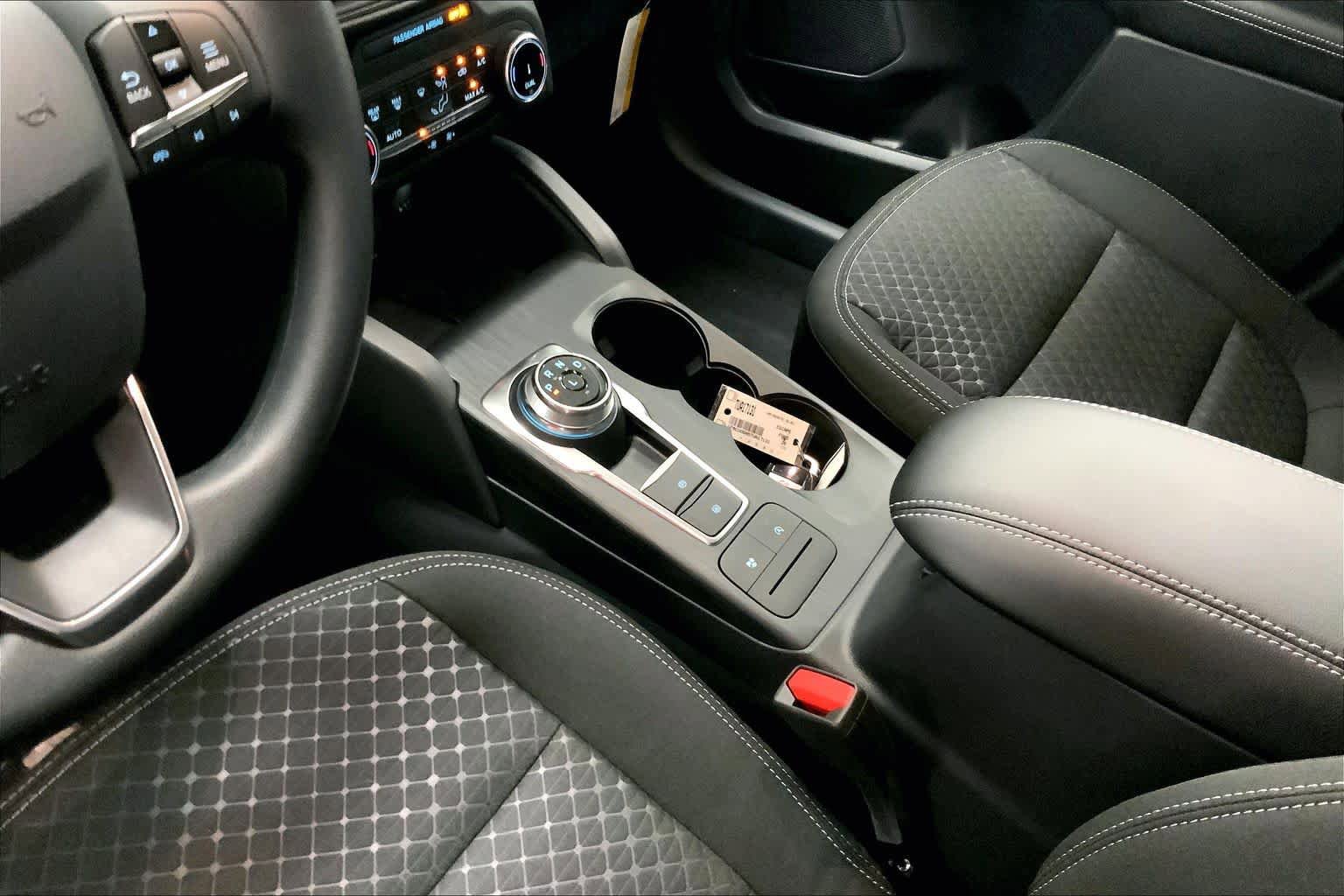 New 2026 Ford Escape Active w/ Tech Pack #1 image 6