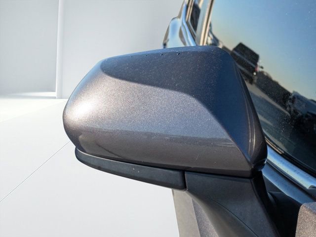 Used 2021 Toyota Camry SE image 10