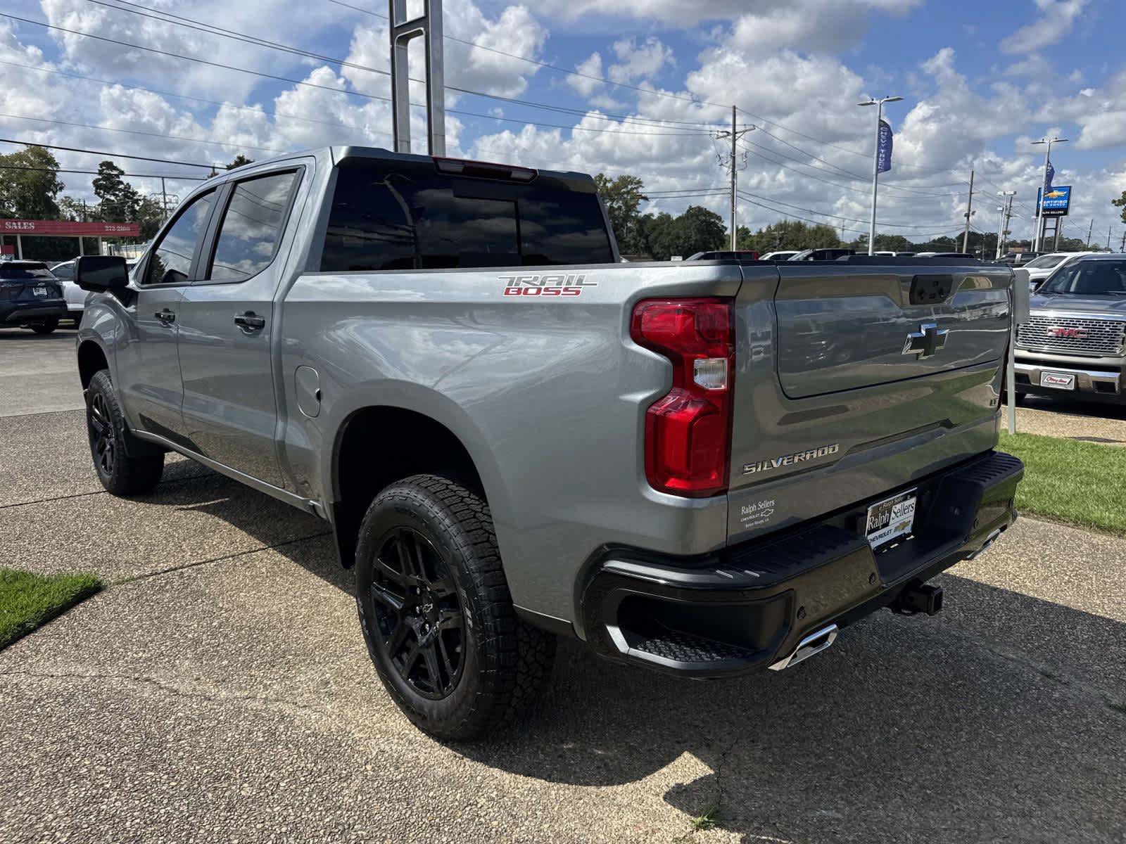 New 2026 Chevrolet Silverado 1500 LT Trail Boss w/ LT Trail Boss Premium Package AWD/4WD image 4
