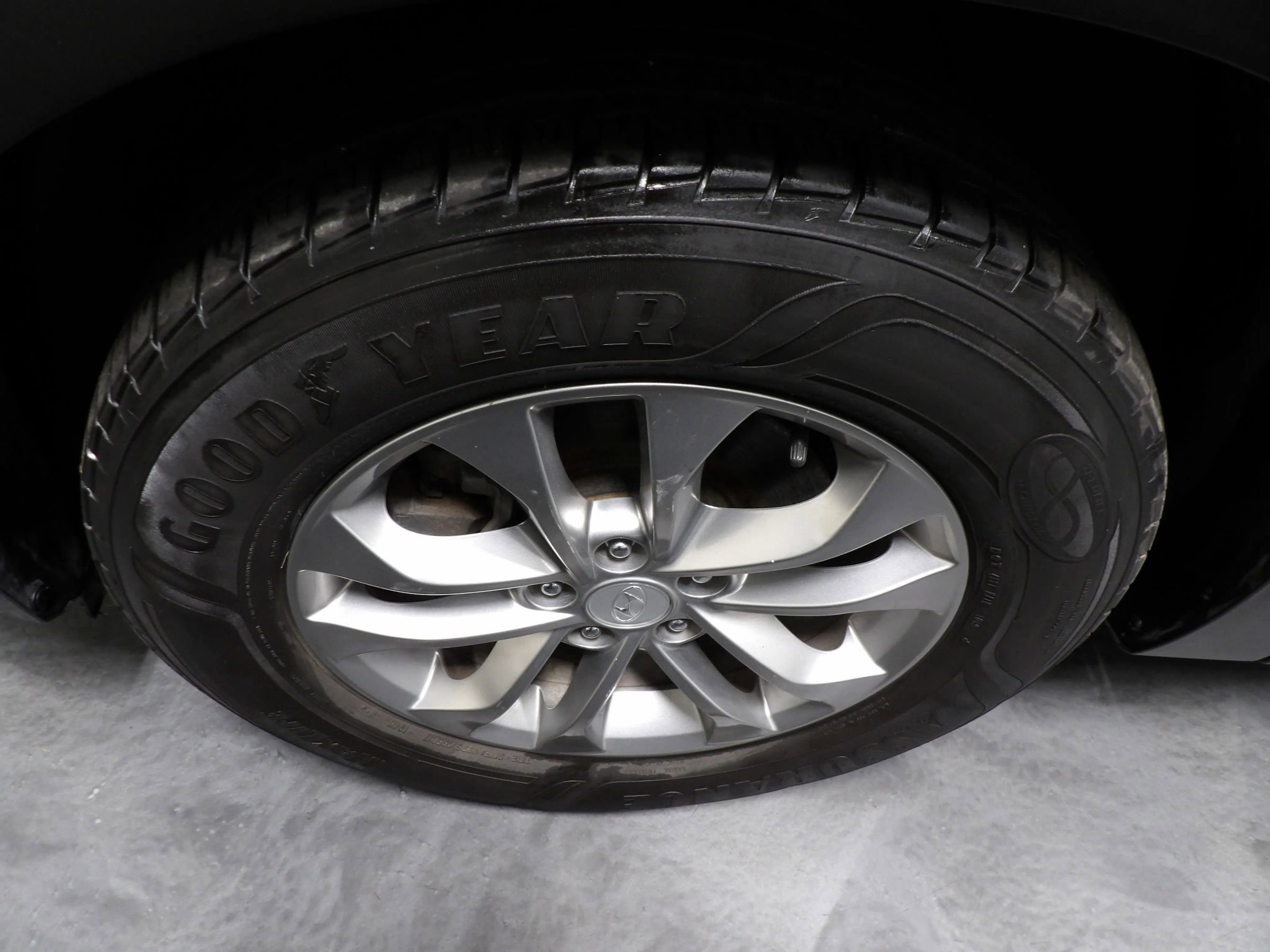 Used 2019 Hyundai Santa Fe SE FWD image 21