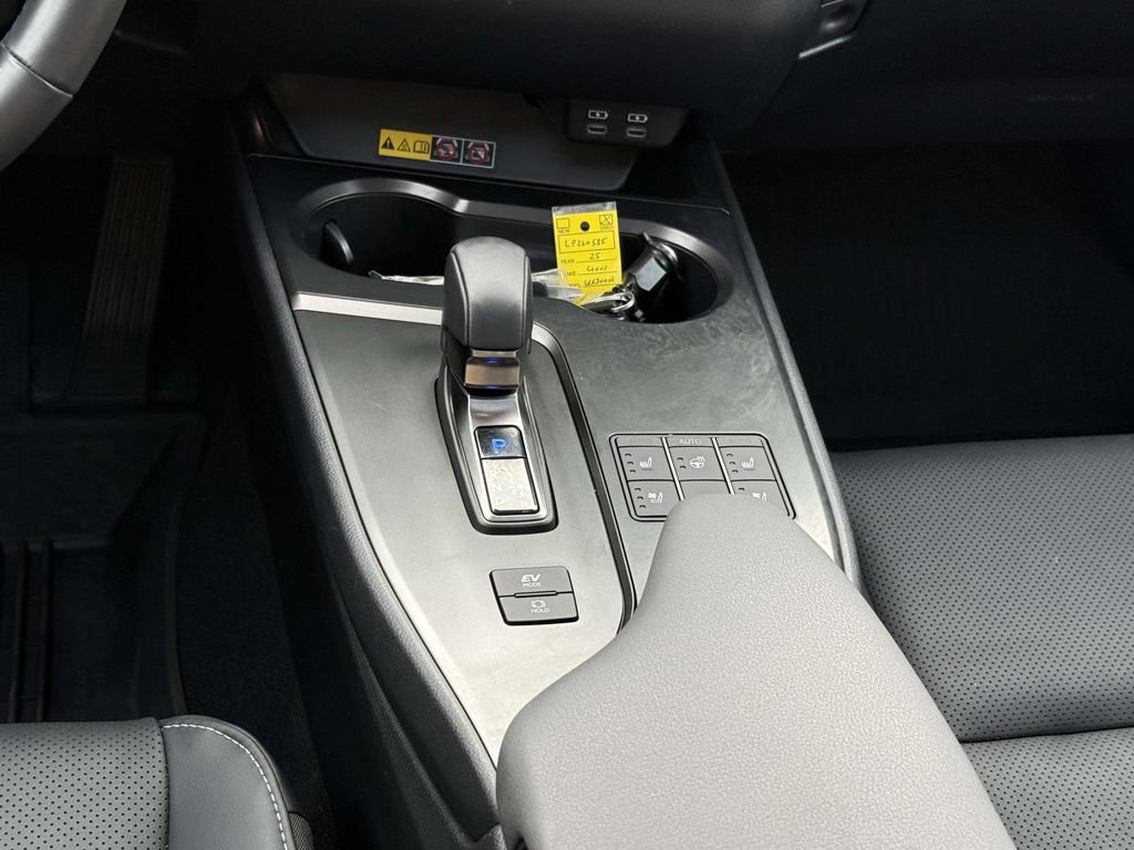 Used 2025 Lexus UX 300h AWD w/ Accessory Package (Z1) image 19