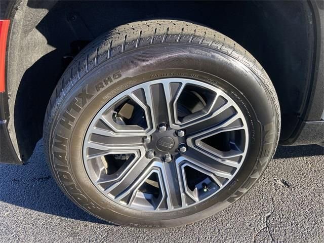 Used 2025 Jeep Wagoneer Series II image 19