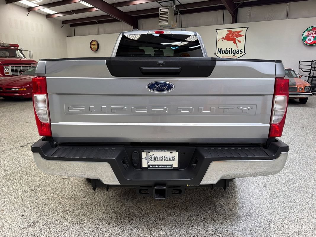 Used 2022 Ford F350 XLT AWD/4WD image 6