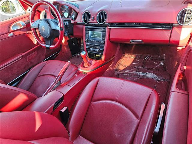 Used 2011 Porsche Cayman image 17