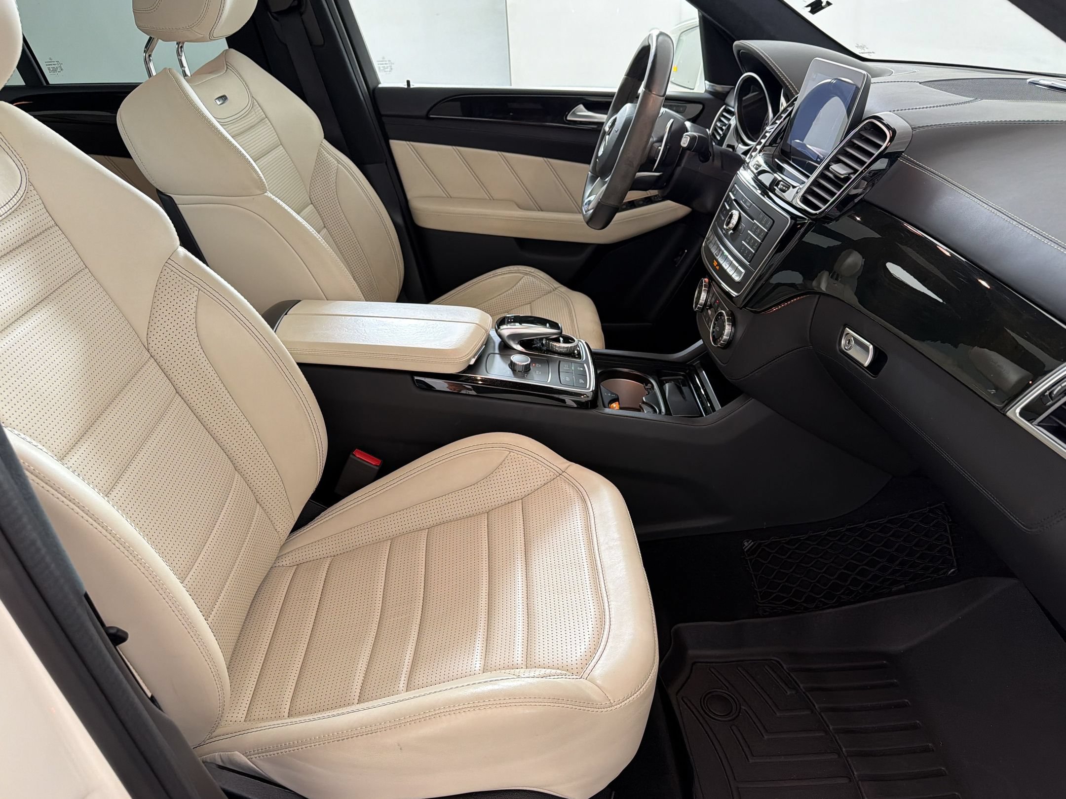 Used 2019 Mercedes-Benz GLE 63 AMG S image 27