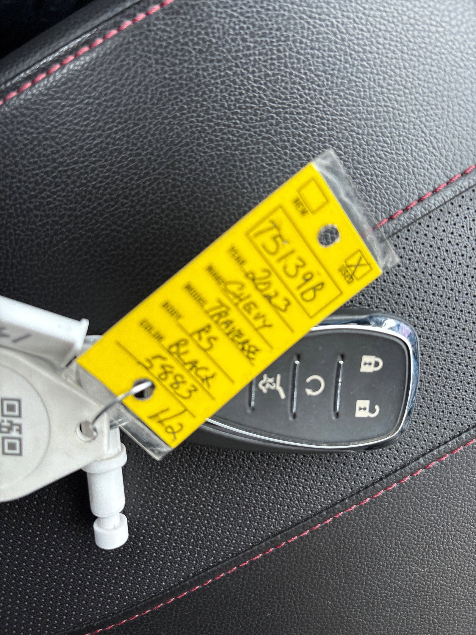 Used 2023 Chevrolet Traverse RS image 26