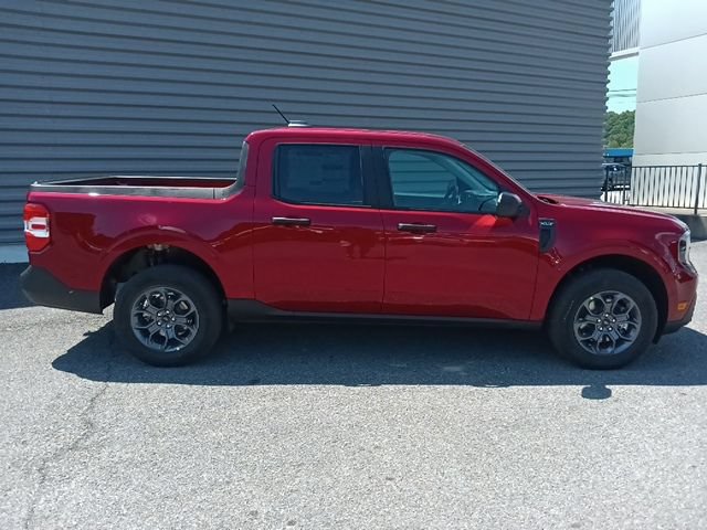 New 2026 Ford Maverick XLT FWD image 2