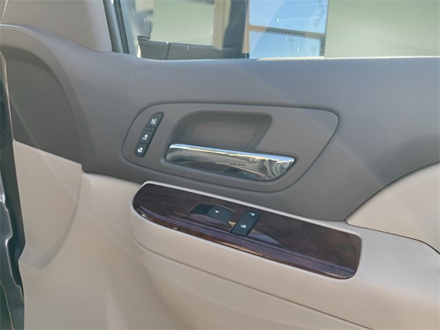 Used 2014 Chevrolet Silverado 2500 LTZ w/ LTZ Plus Package image 34
