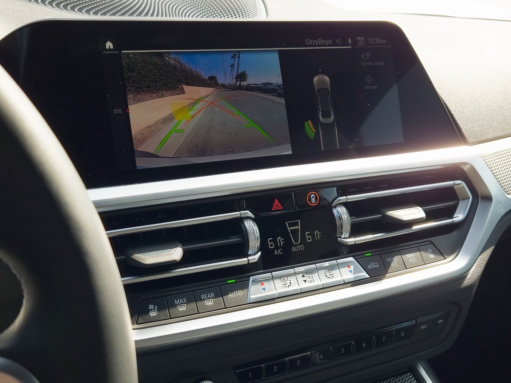 Used 2022 BMW M4 xDrive Competition w/ M Carbon Exterior Package image 17