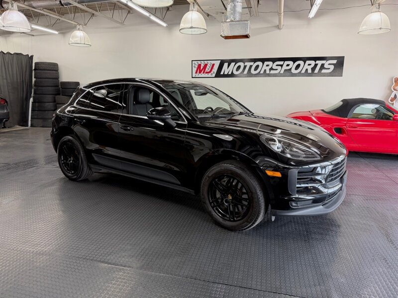 Used 2019 Porsche Macan S AWD/4WD image 1