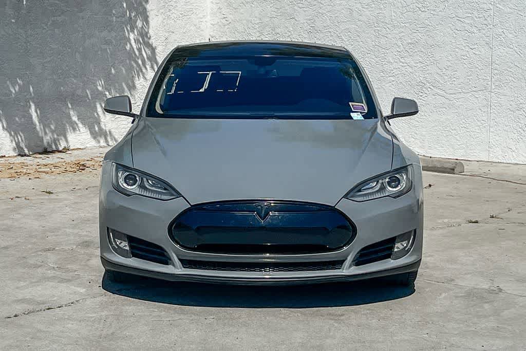 Used 2013 Tesla Model S image 2