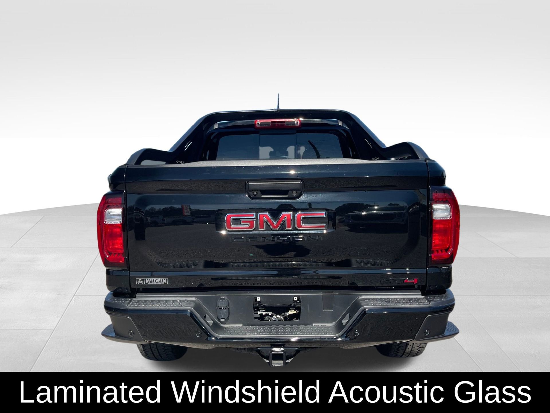 Used 2025 GMC Canyon AT4 w/ Nightfall Edition image 7