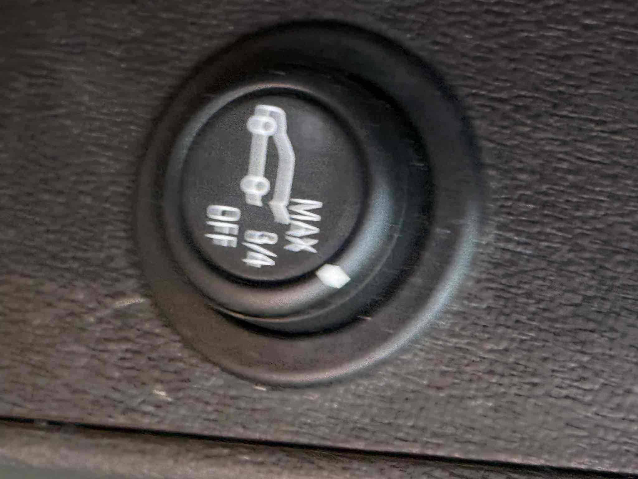Used 2018 Chevrolet Equinox Premier FWD image 83