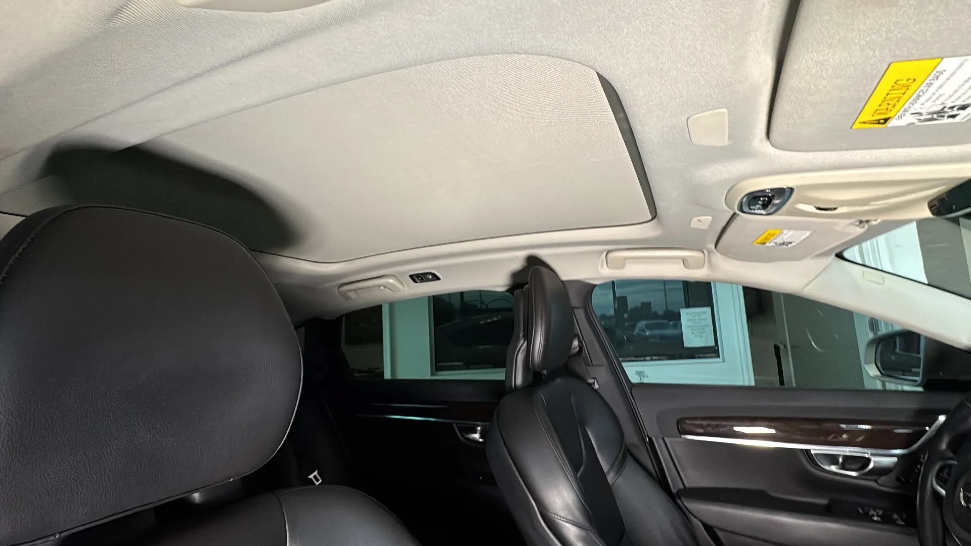 Used 2019 Volvo S90 T5 Momentum FWD image 39