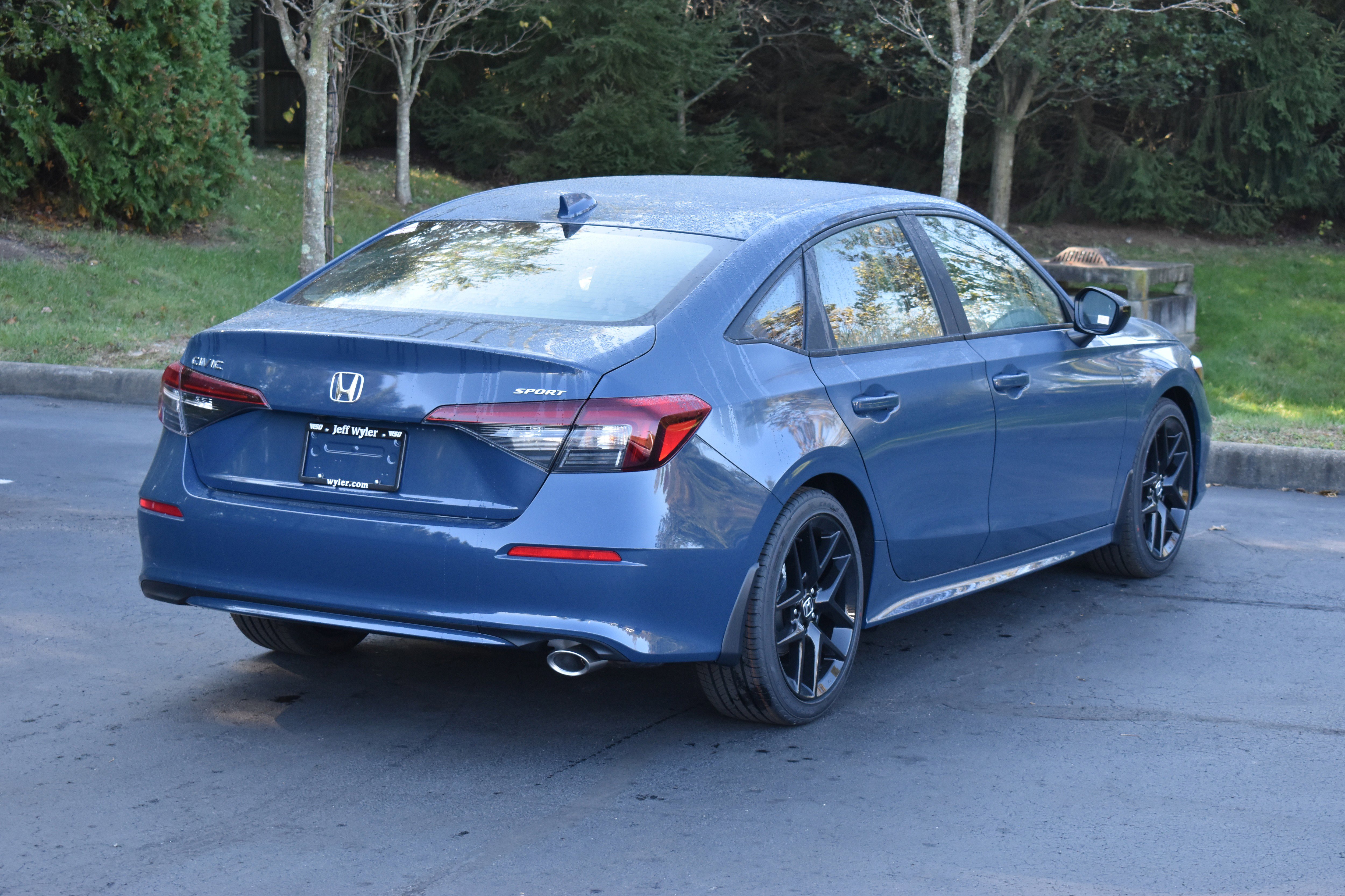 New 2025 Honda Civic Sport image 8