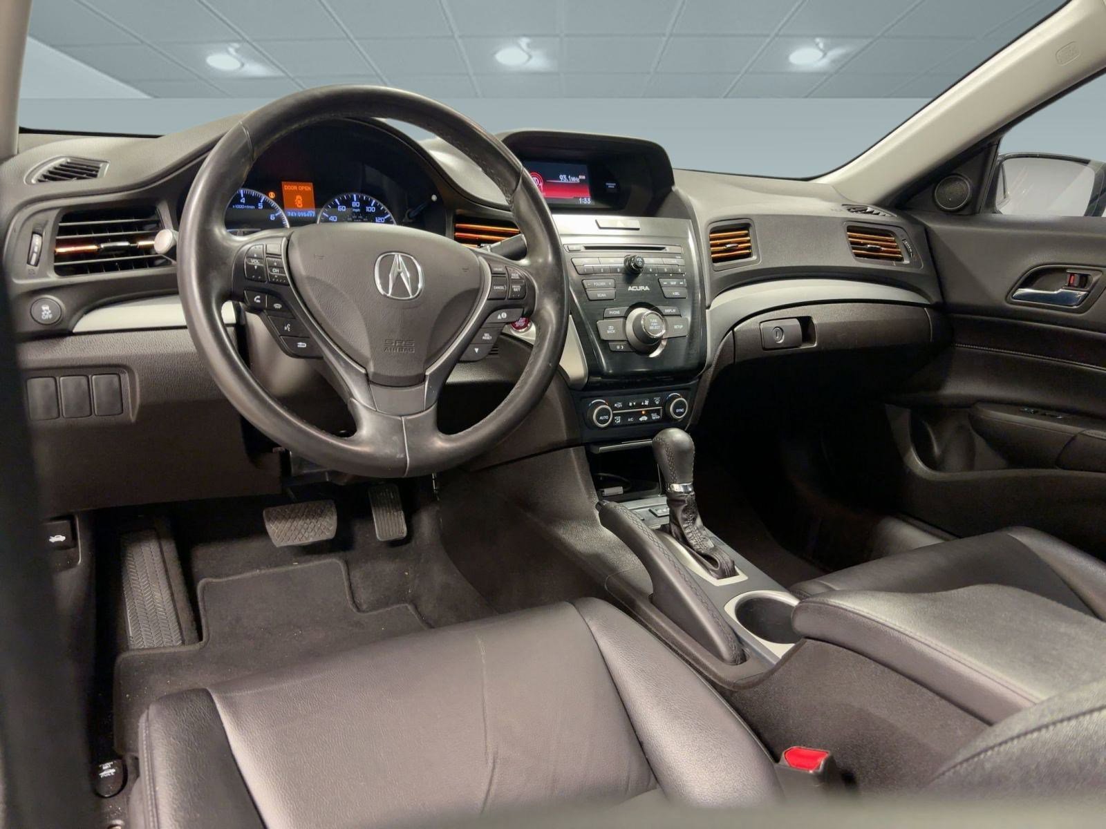 Used 2018 Acura ILX w/ Special Edition Package image 28