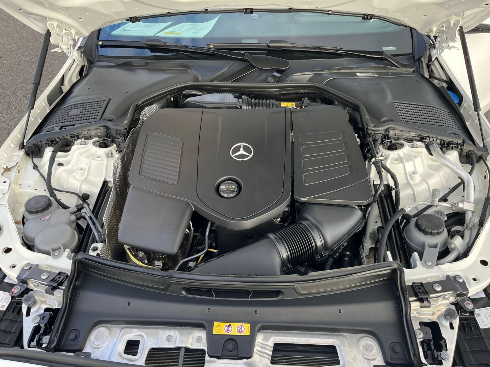 Used 2024 Mercedes-Benz C 300 Sedan image 26