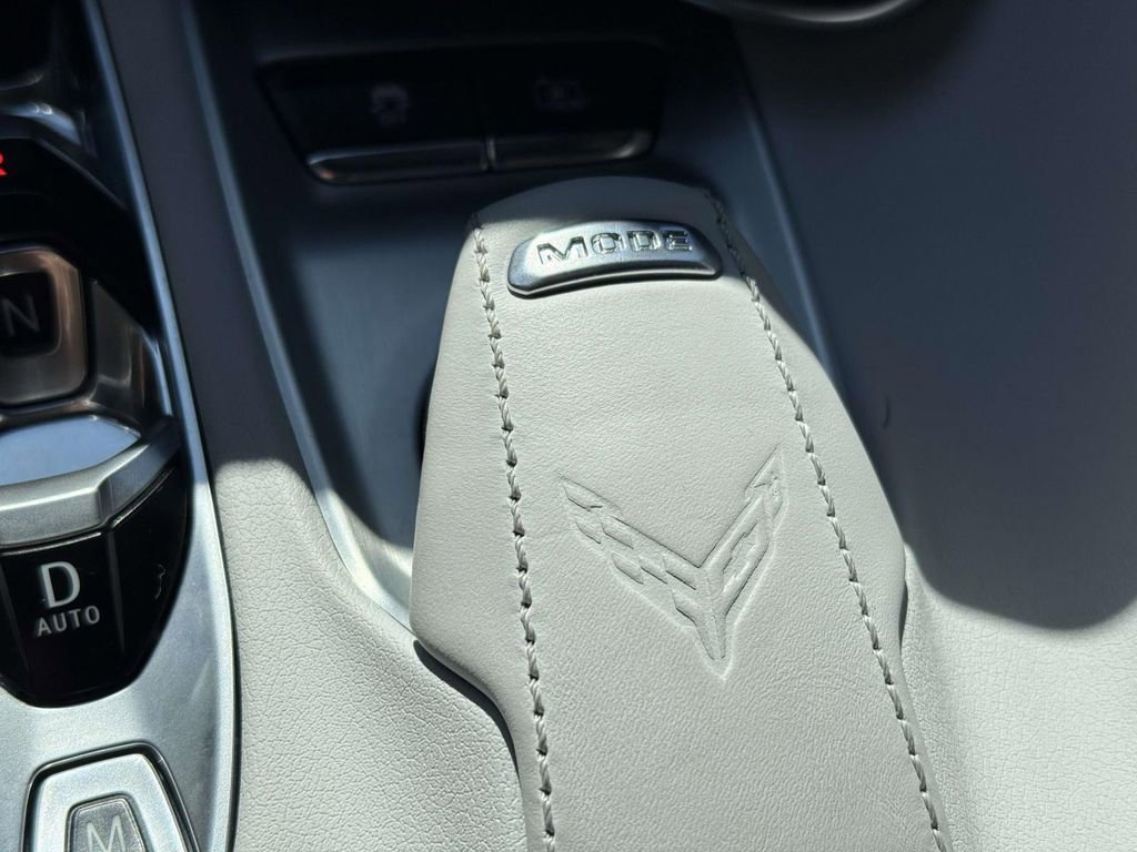 Used 2021 Chevrolet Corvette Stingray Preferred Cpe w/ 2LT image 30