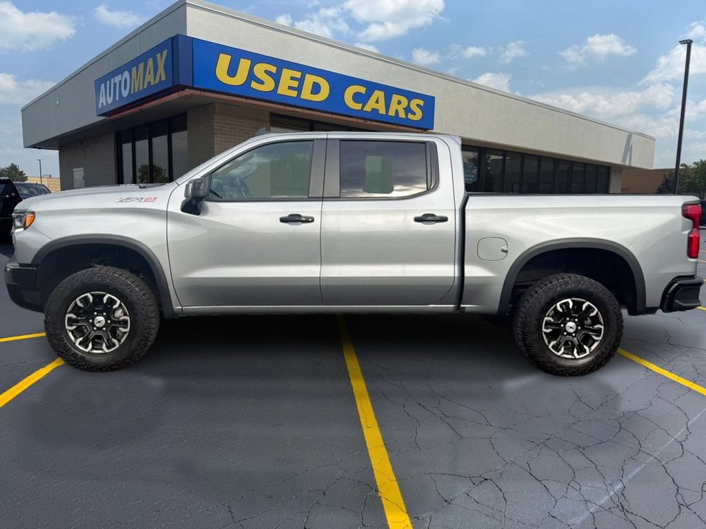 Used 2024 Chevrolet Silverado 1500 ZR2 AWD/4WD image 8