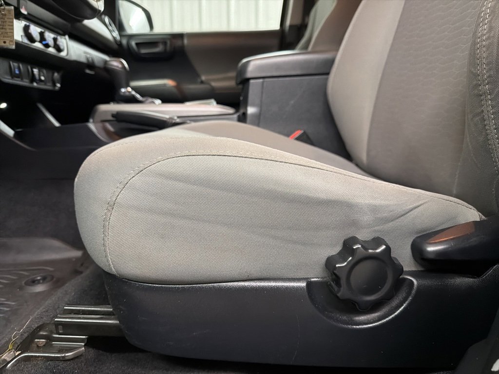 Used 2019 Toyota Tacoma SR5 image 11