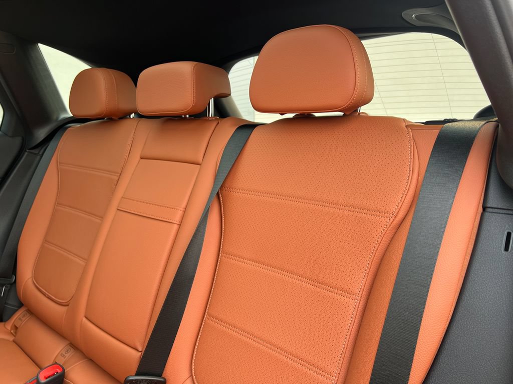 New 2026 Mercedes-Benz GLC 300 4MATIC image 24
