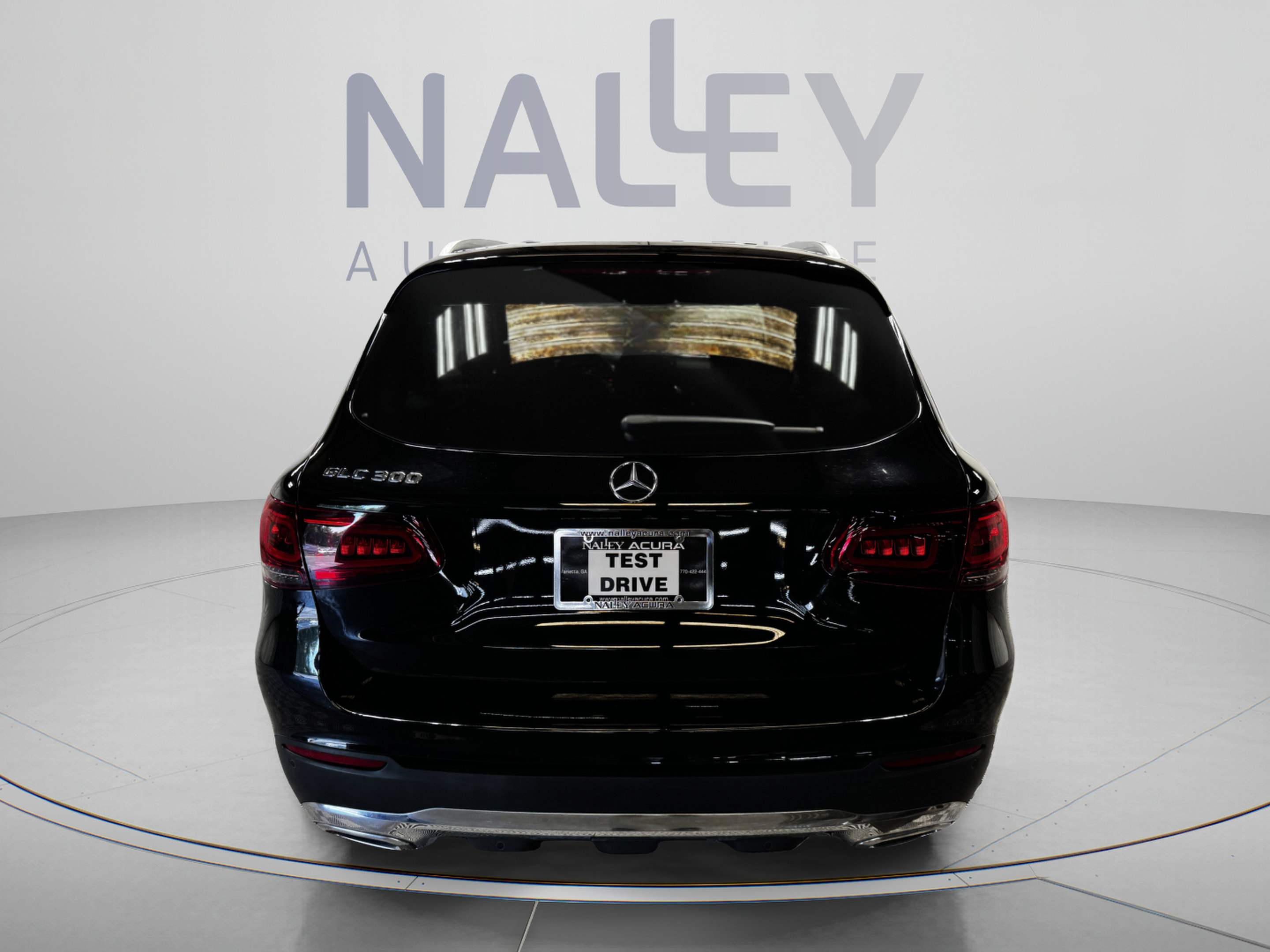 Used 2021 Mercedes-Benz GLC 300 image 4