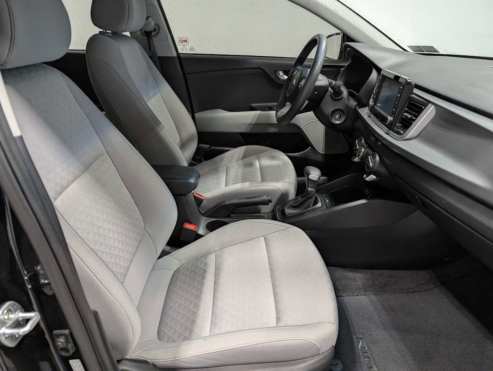 Used 2020 Kia Rio S image 38