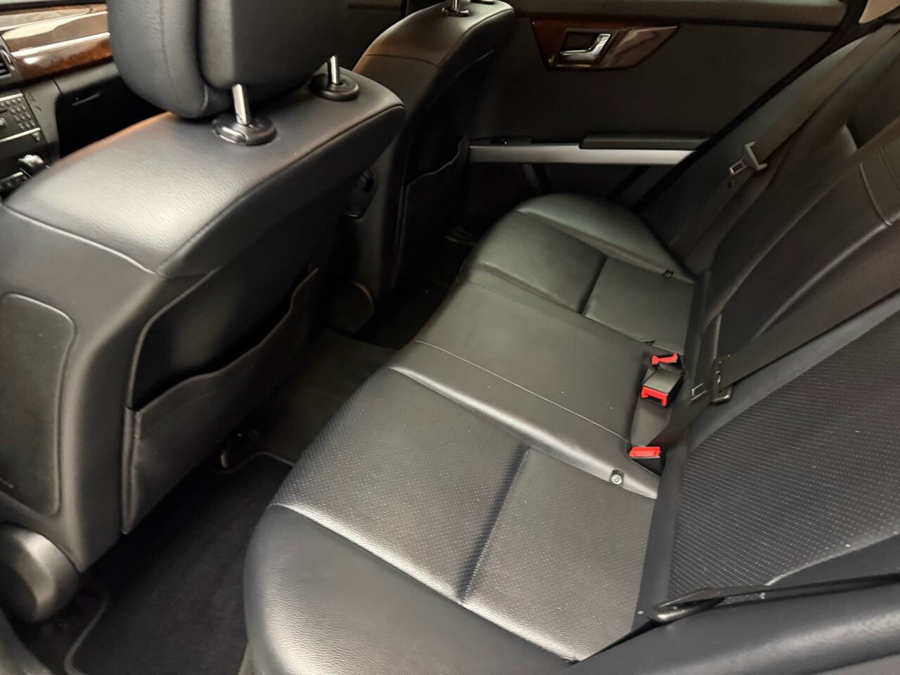 Used 2010 Mercedes-Benz GLK 350 4MATIC image 19