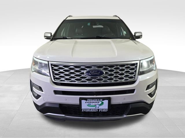 Certified 2017 Ford Explorer Platinum image 2