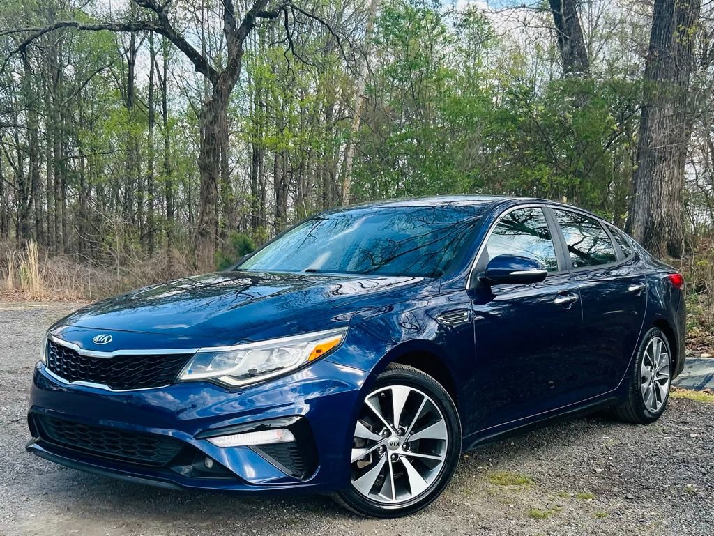 Used 2019 Kia Optima S image 3