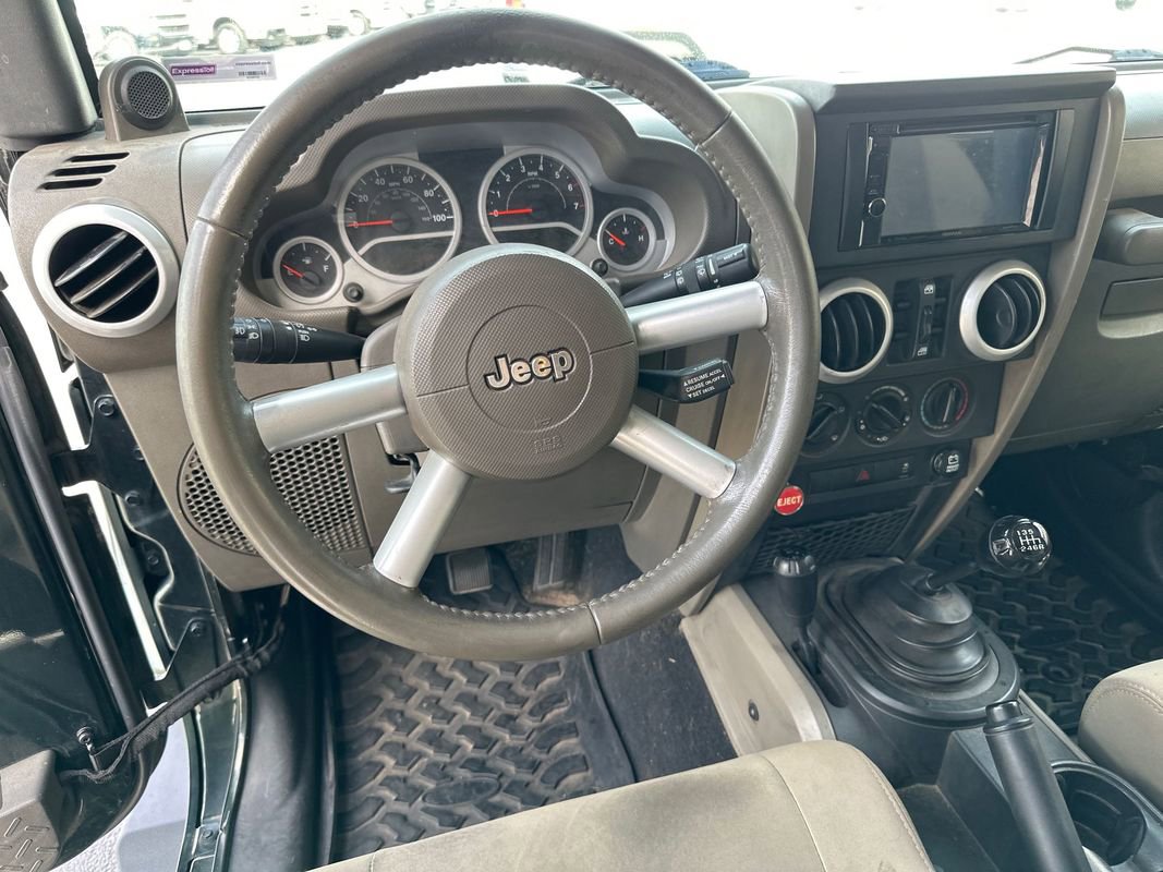 Used 2010 Jeep Wrangler Unlimited Sahara image 16