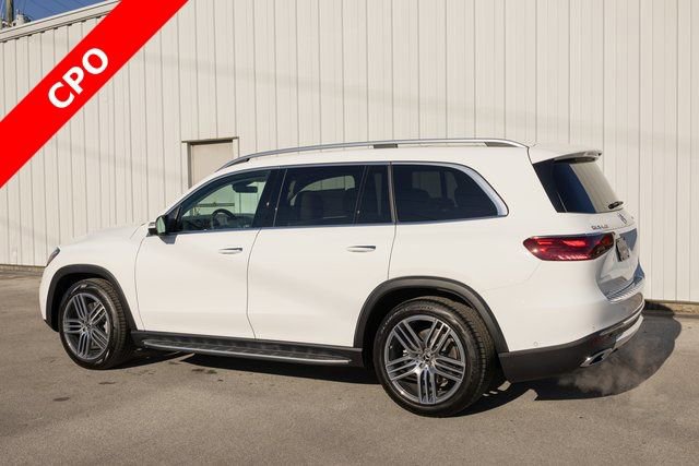Certified 2025 Mercedes-Benz GLS 450 4MATIC image 7