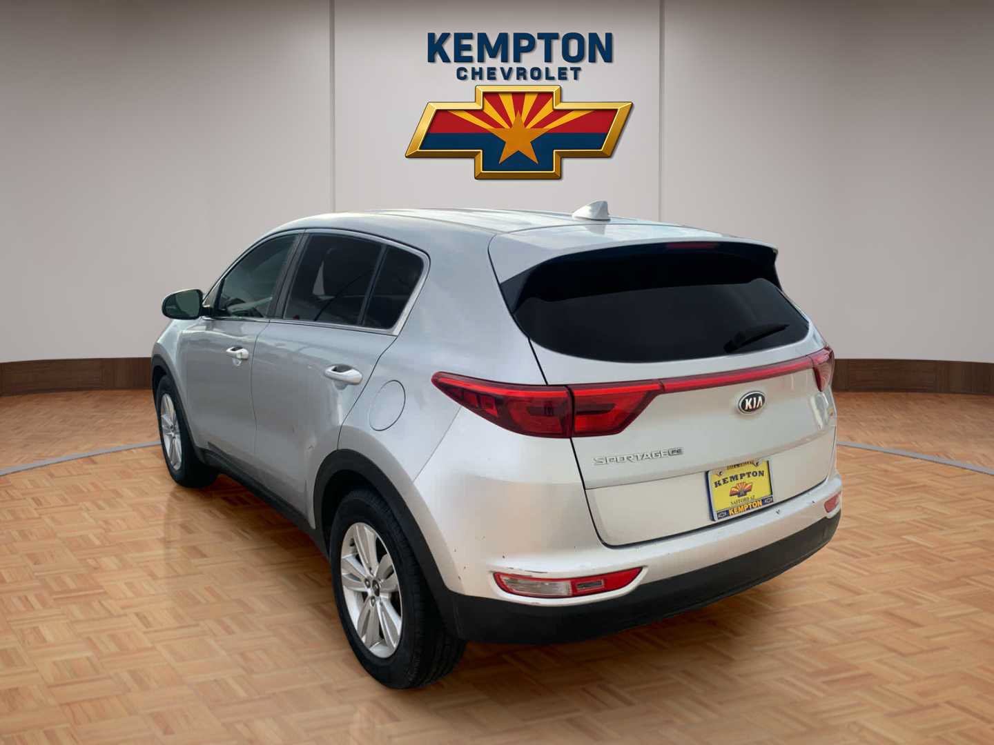 Used 2019 Kia Sportage LX FWD image 4