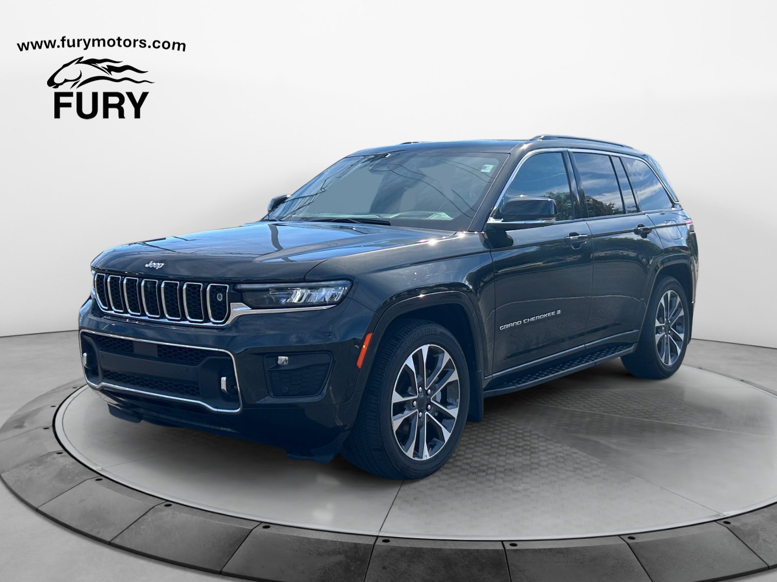 Used 2024 Jeep Grand Cherokee Overland w/ Adv Protech Group III AWD/4WD image 11