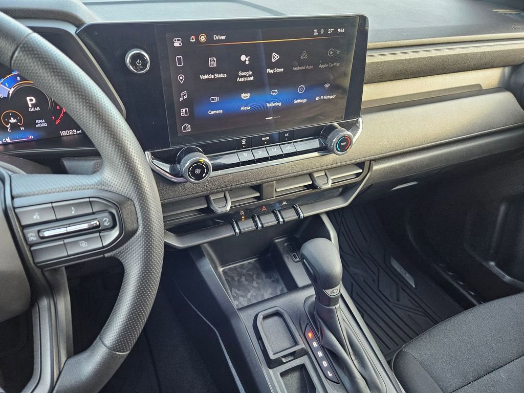 Certified 2024 Chevrolet Colorado W/T image 19