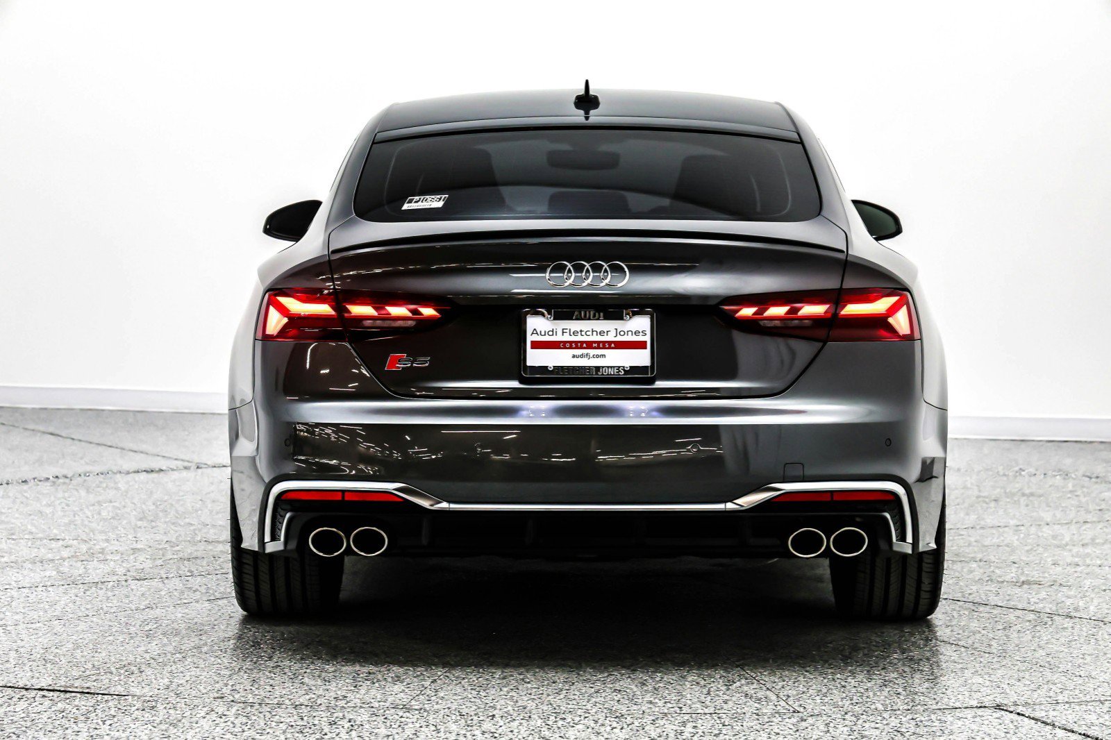 Used 2023 Audi S5 Premium Plus w/ Premium Plus Package AWD/4WD image 3