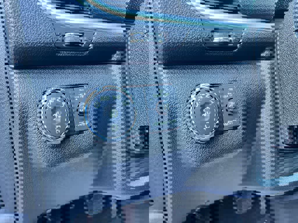 Used 2017 Chevrolet Traverse Premier image 17