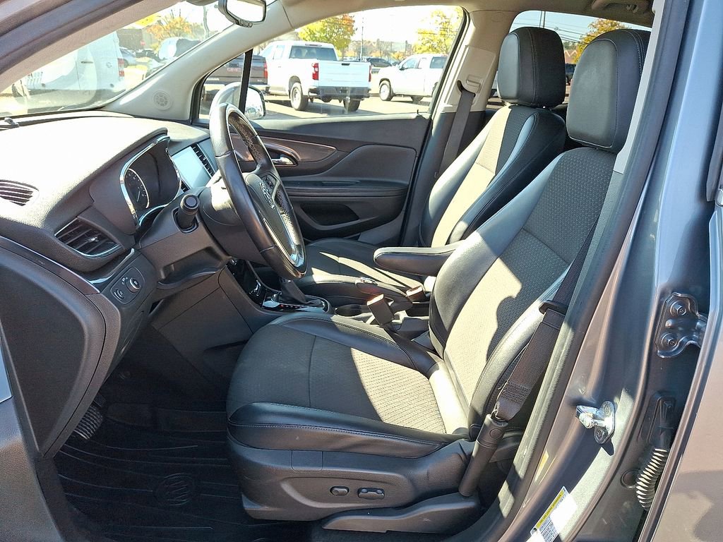 Used 2019 Buick Encore Preferred image 13