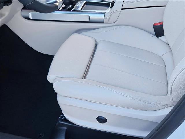 New 2026 Mercedes-Benz GLB 250 image 4