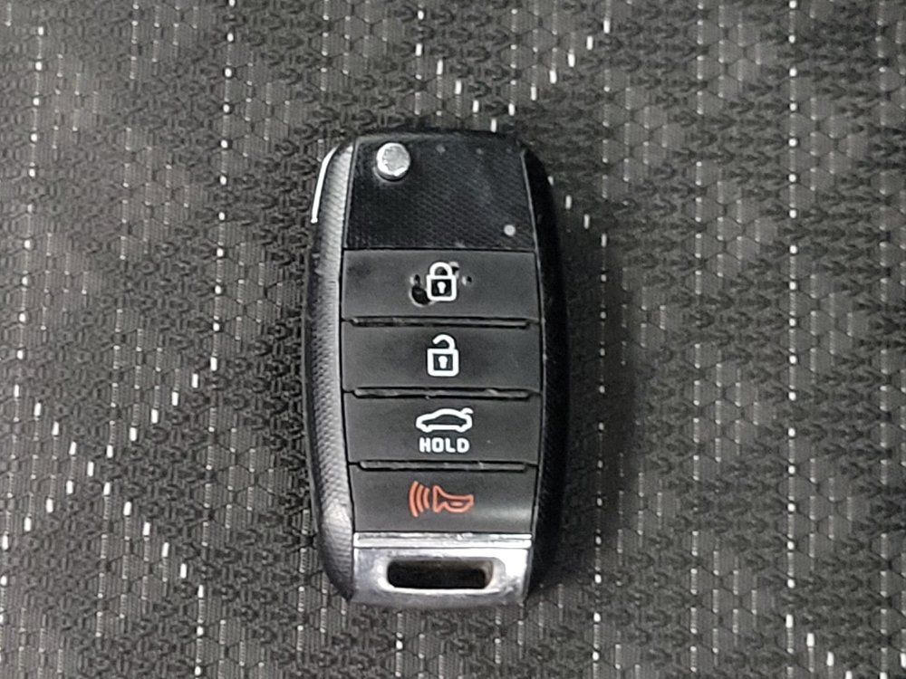 Used 2023 Kia Rio S FWD image 32