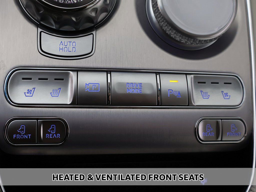 Used 2025 Genesis G90 3.5T image 12