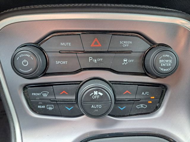 Used 2019 Dodge Challenger SXT w/ Plus Package image 34