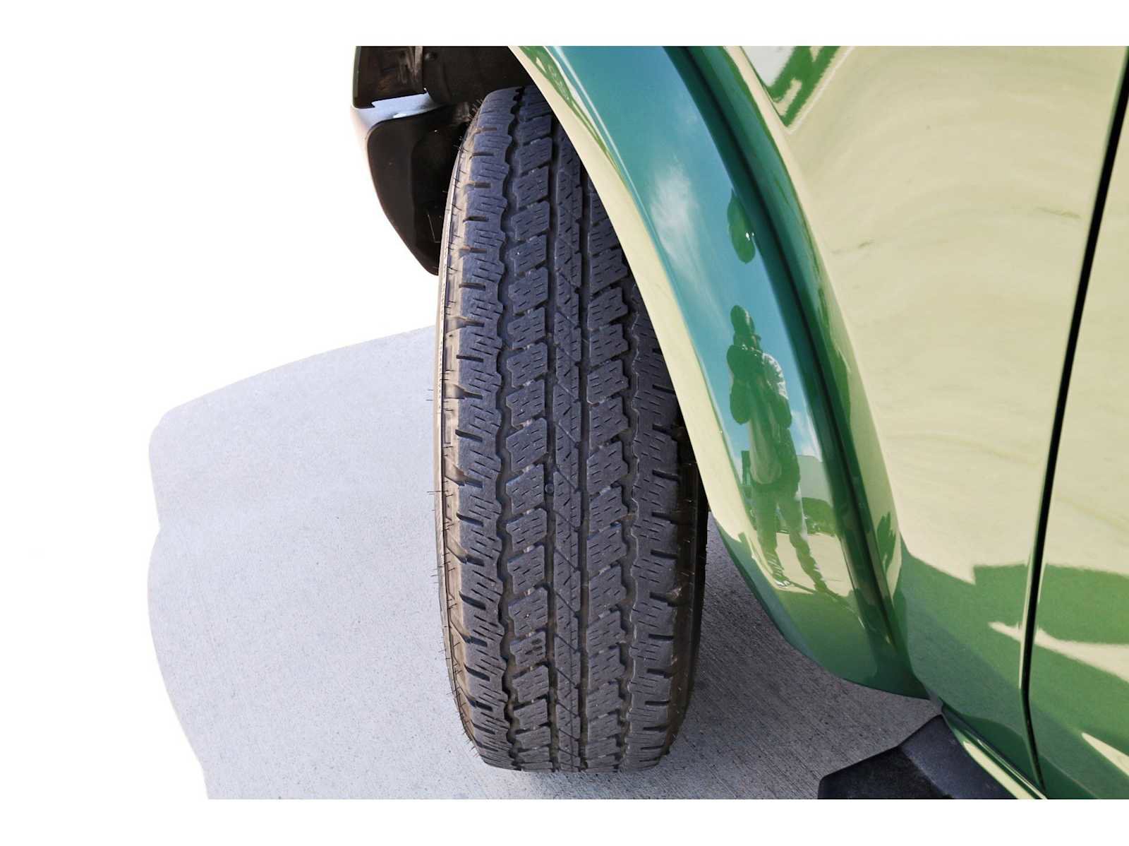 Used 2024 Ford Bronco Outer Banks image 26