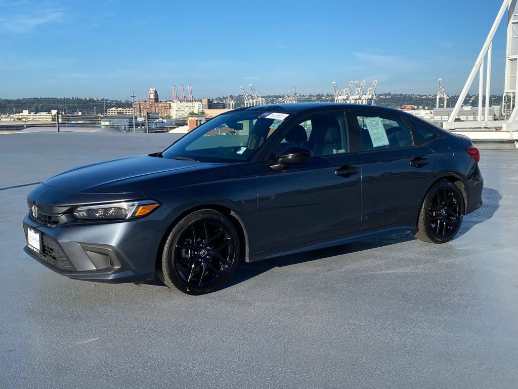 Used 2023 Honda Civic Sport image 8