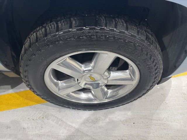 Used 2011 Chevrolet Suburban LTZ image 39