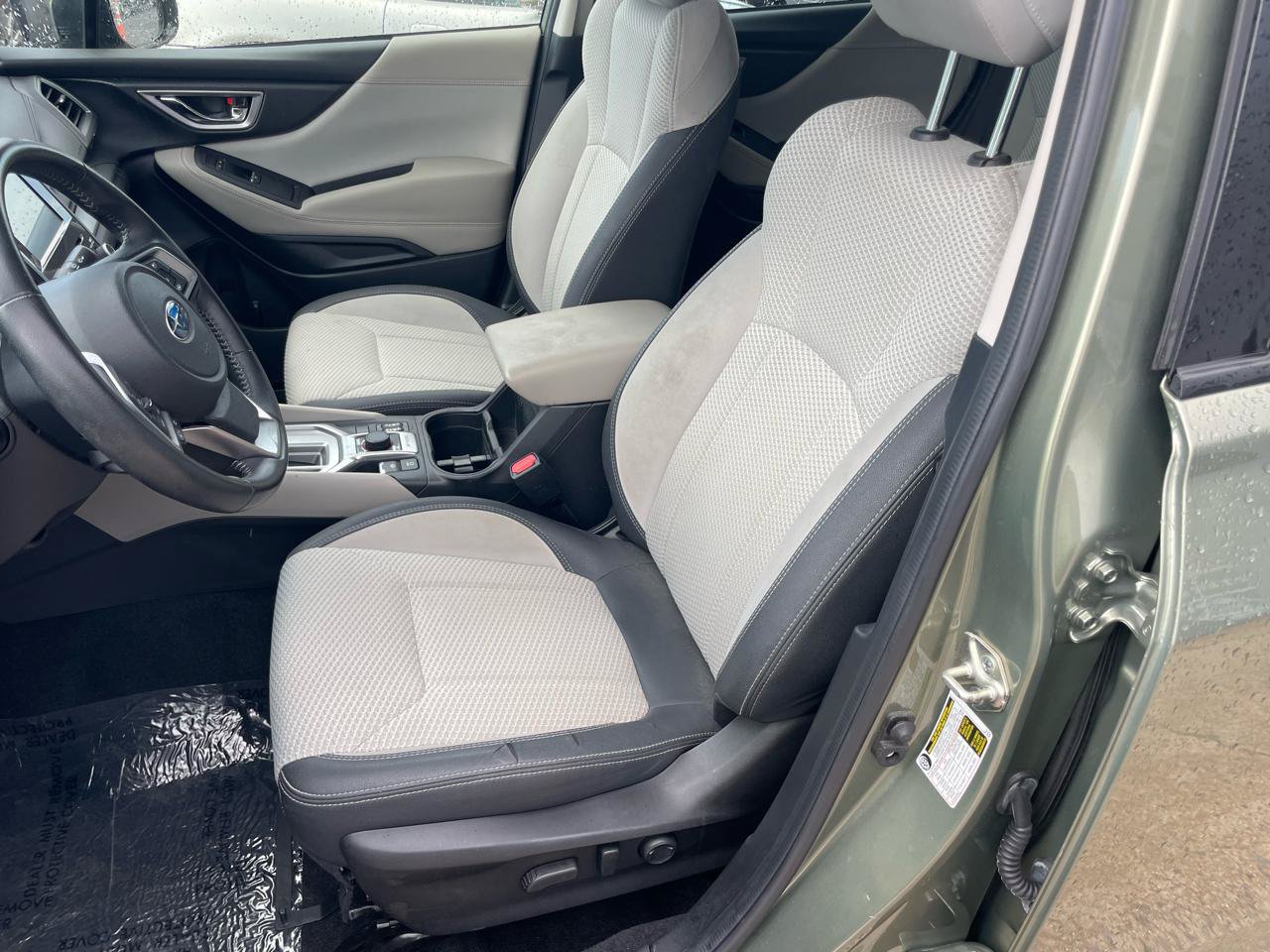 Used 2020 Subaru Forester Premium AWD/4WD image 26