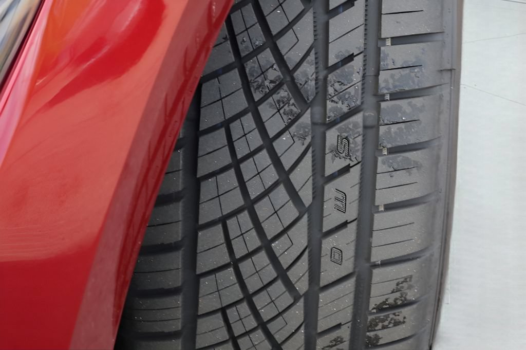 Used 2015 Ford Mustang Coupe RWD image 5